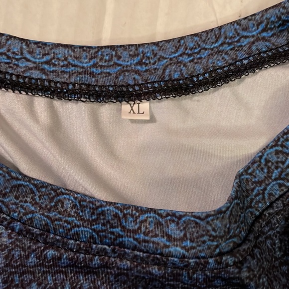 ♻️ Superman Muscle Graphics Tee Shirt Size XL - Picture 3 of 5